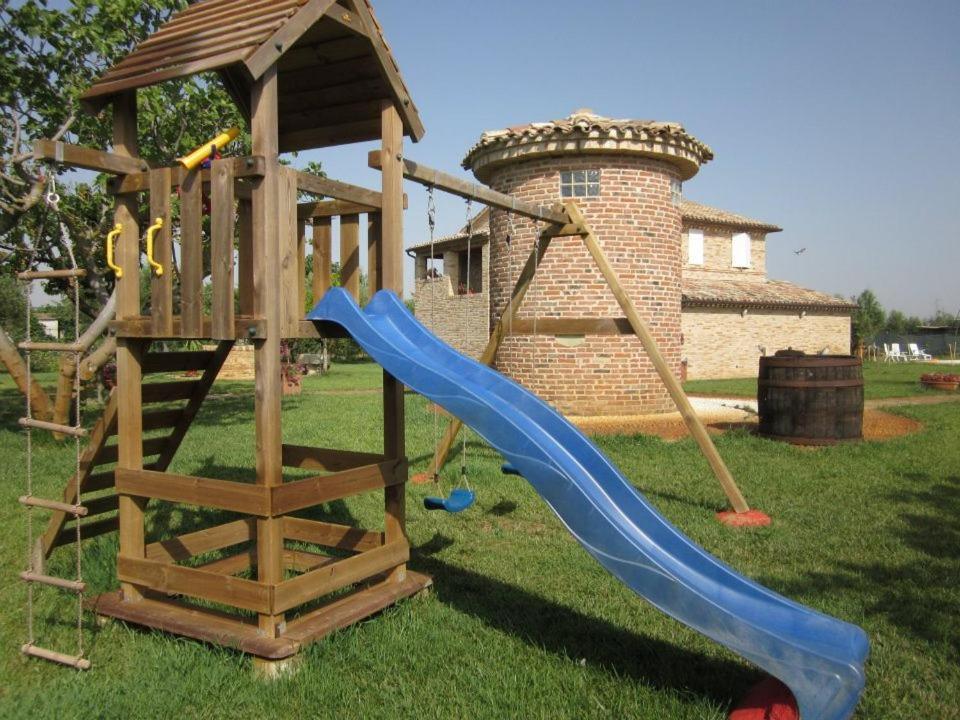 לורטו Casale Papa Country Village מראה חיצוני תמונה